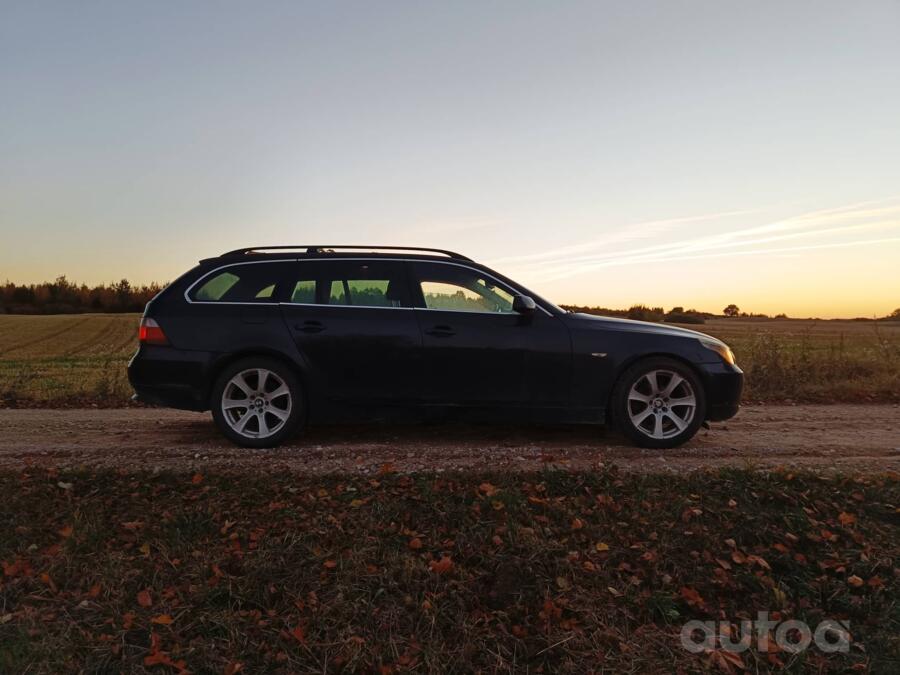 BMW 5 Series E60/E61 Touring wagon