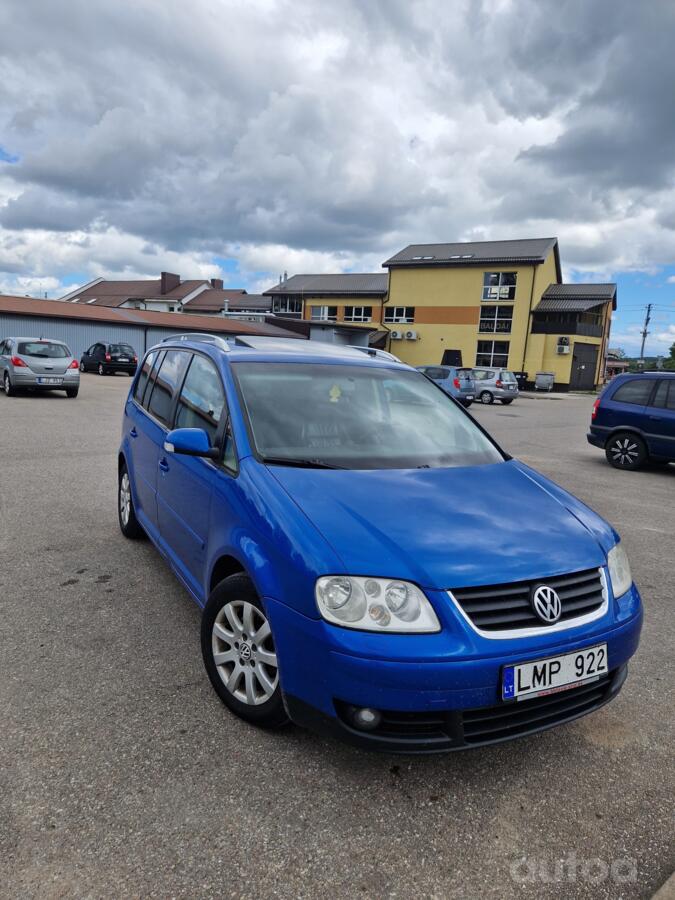 Volkswagen Touran 1 generation Minivan