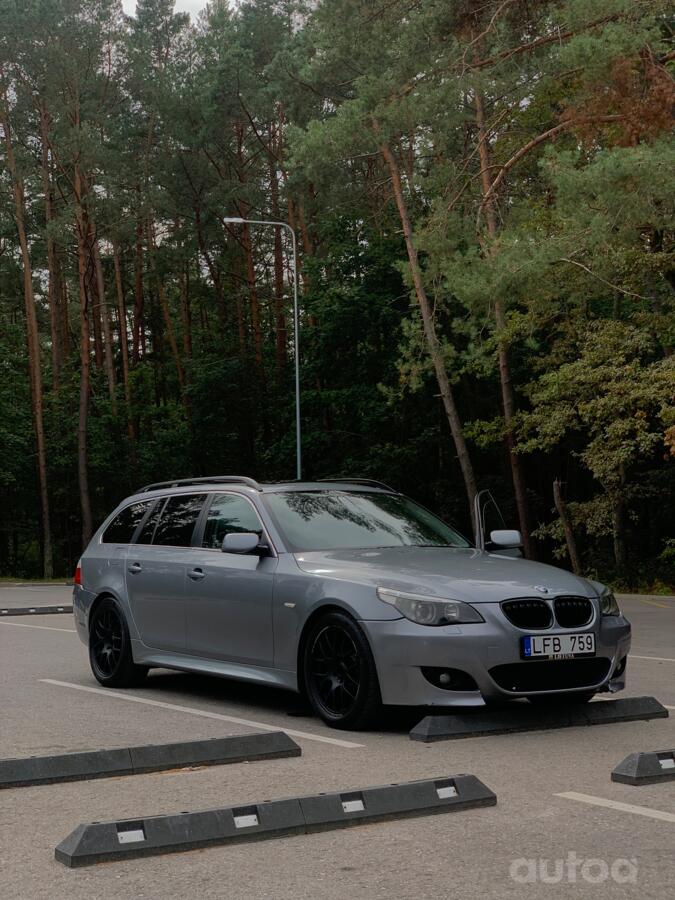 BMW 5 Series E60/E61 Touring wagon