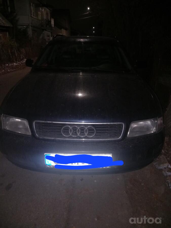 Audi A4 B5 Avant wagon 5-doors