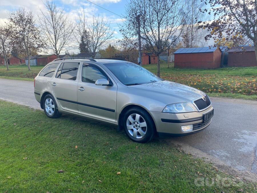 Skoda Octavia 2 generation Combi wagon 5-doors
