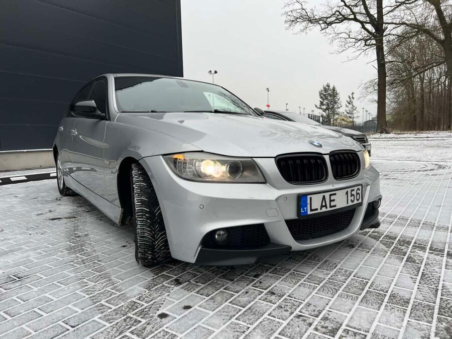BMW 3 Series E90/E91/E92/E93 Sedan