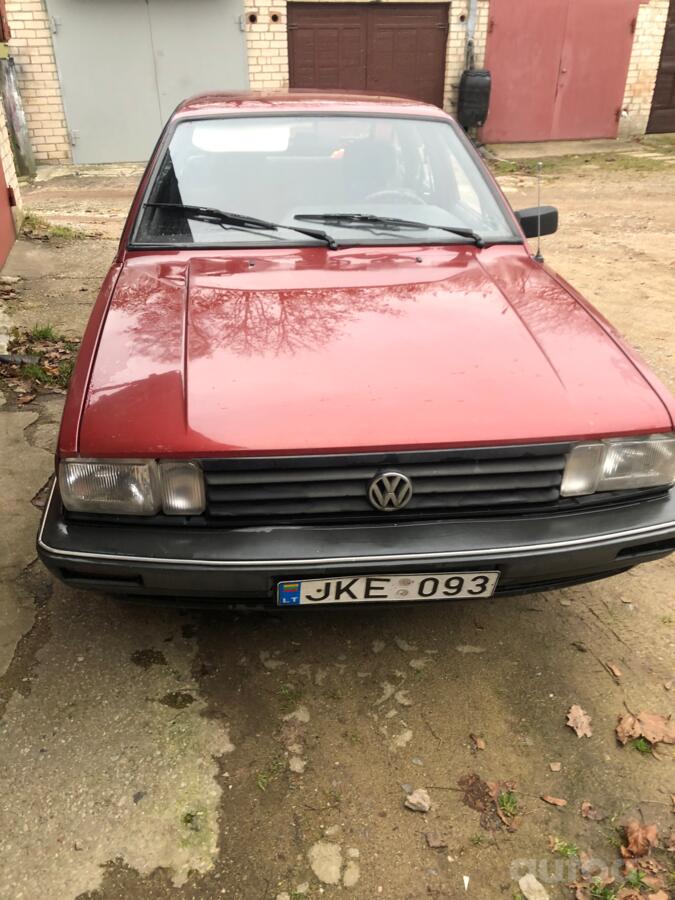 Volkswagen Passat B2 Hatchback 5-doors
