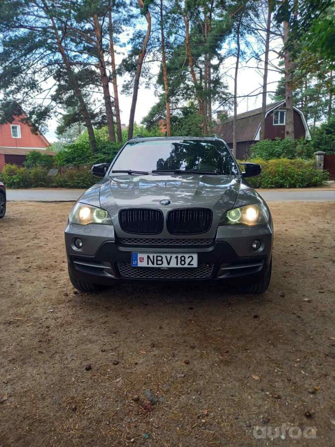BMW X5 E70 Crossover