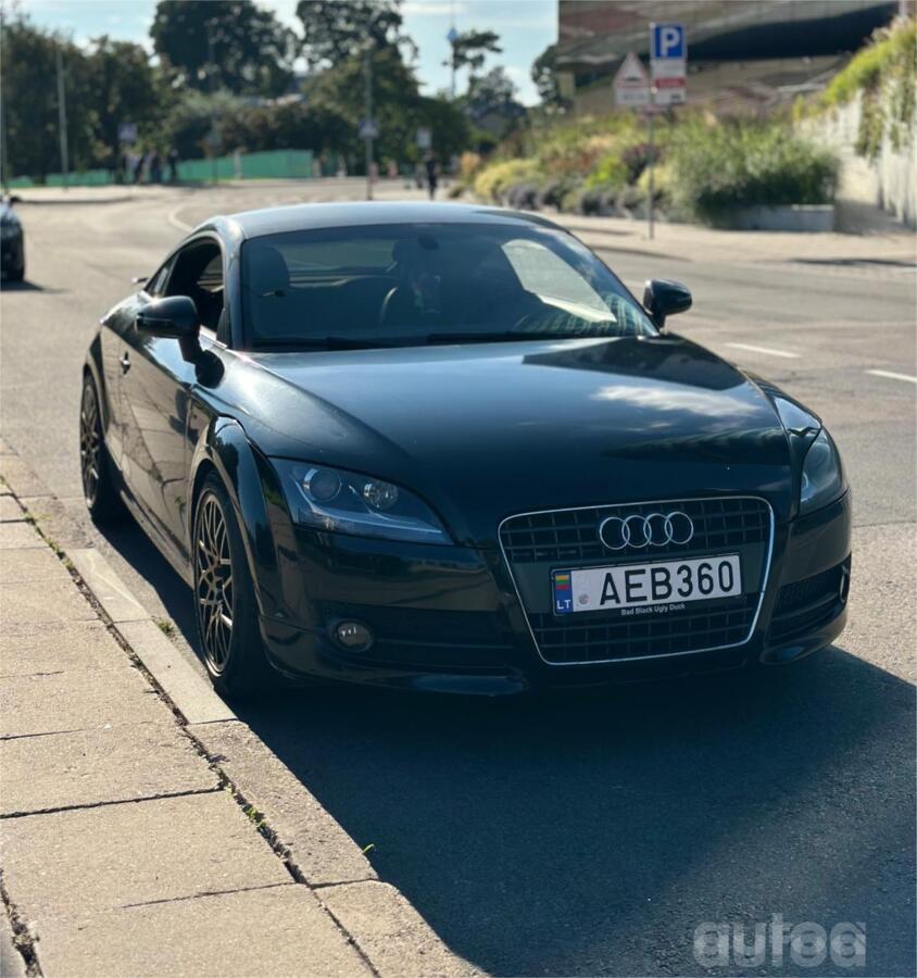 Audi TT 8J Coupe