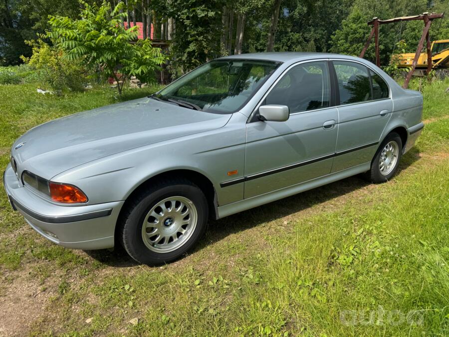 BMW 5 Series E39 Sedan 4-doors