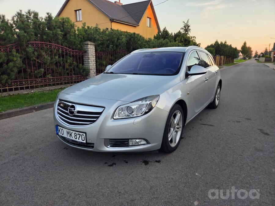 Opel Insignia A Sports Tourer OPC wagon 5-doors