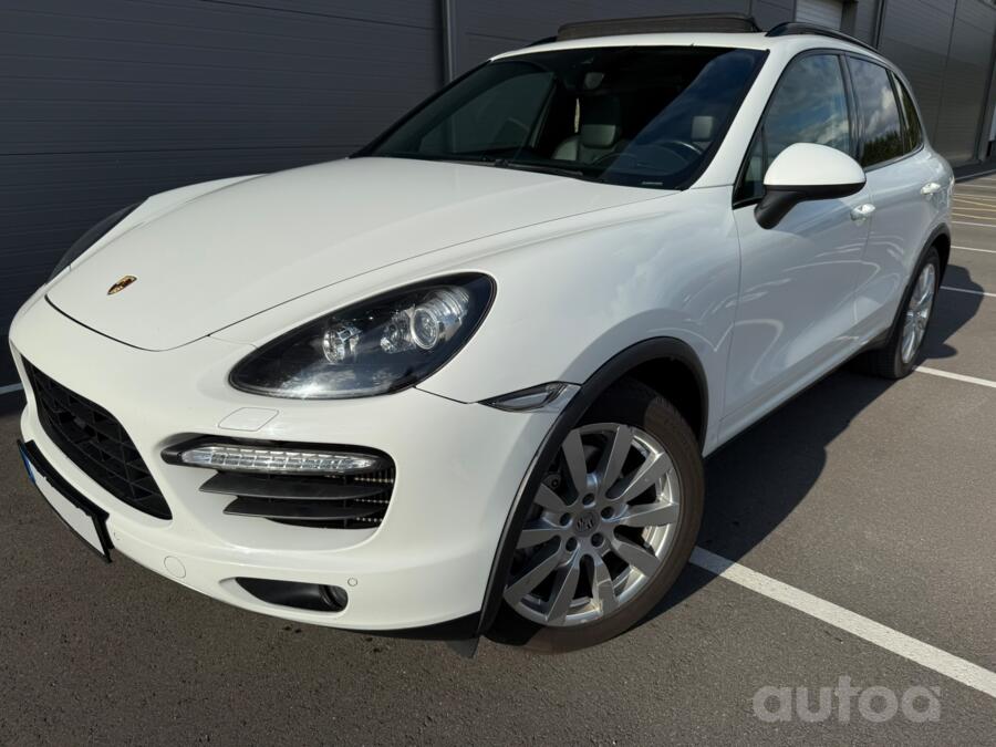 Porsche Cayenne 958 Crossover