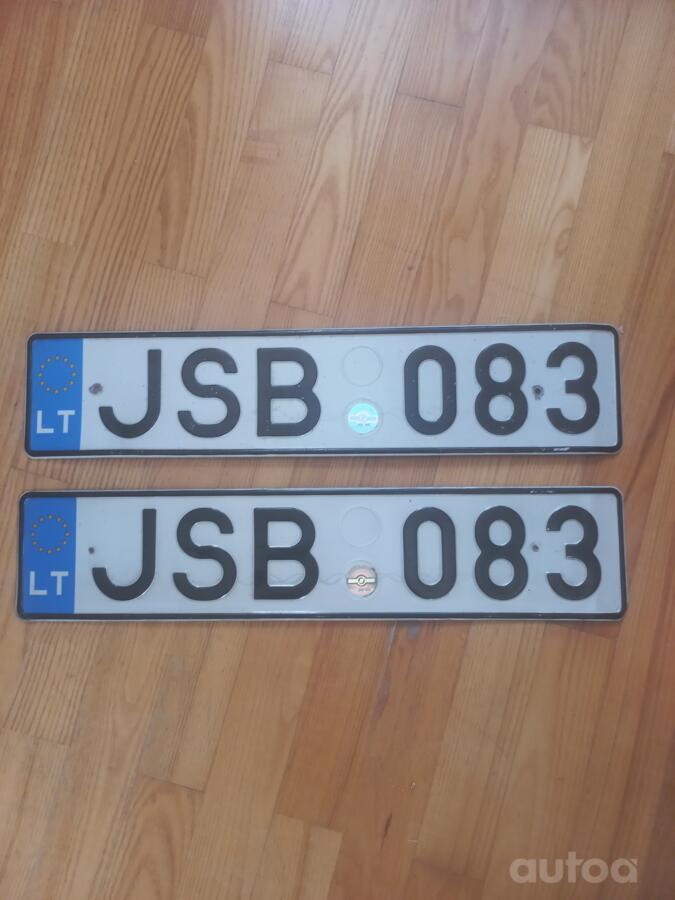 JSB083