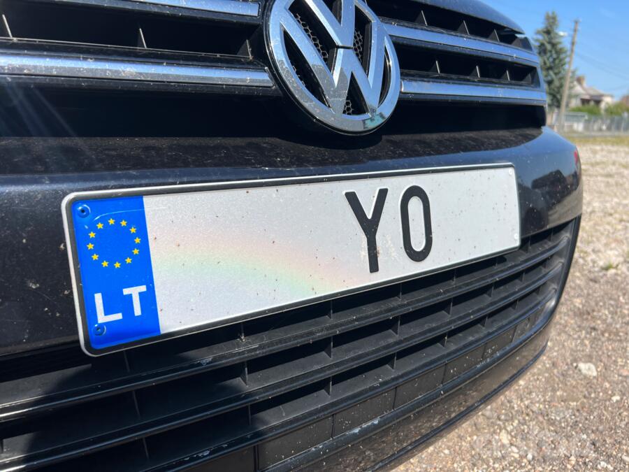 Y0