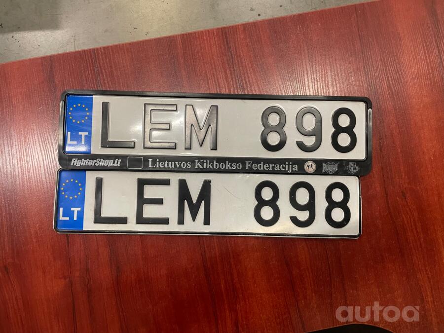 LEM898