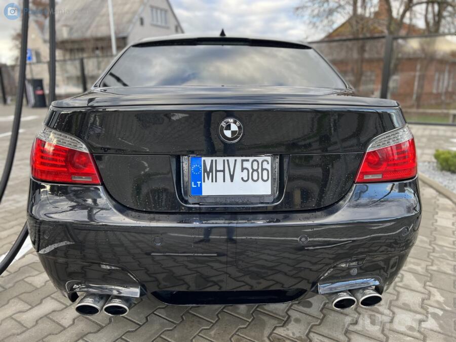 MHV586