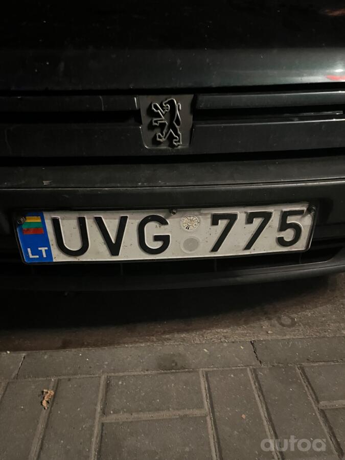 UVG785