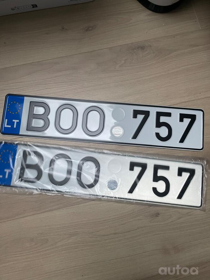 BOO757