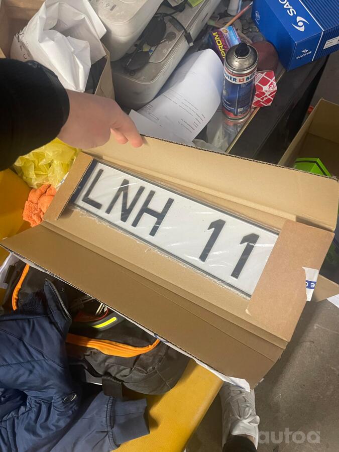 LNH111