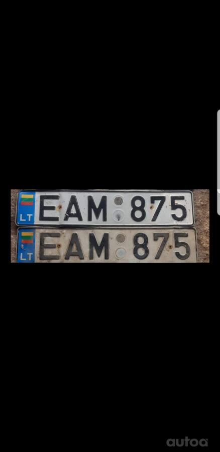 EAM875