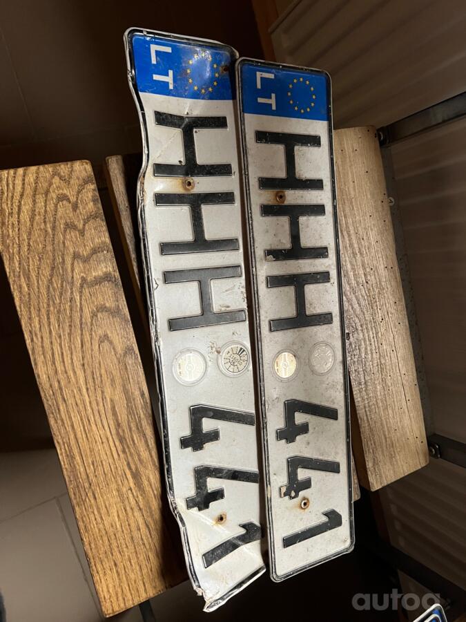 HHH441