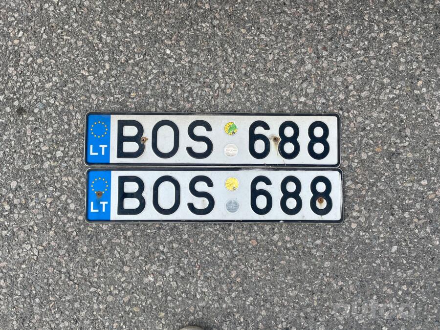 BOS688