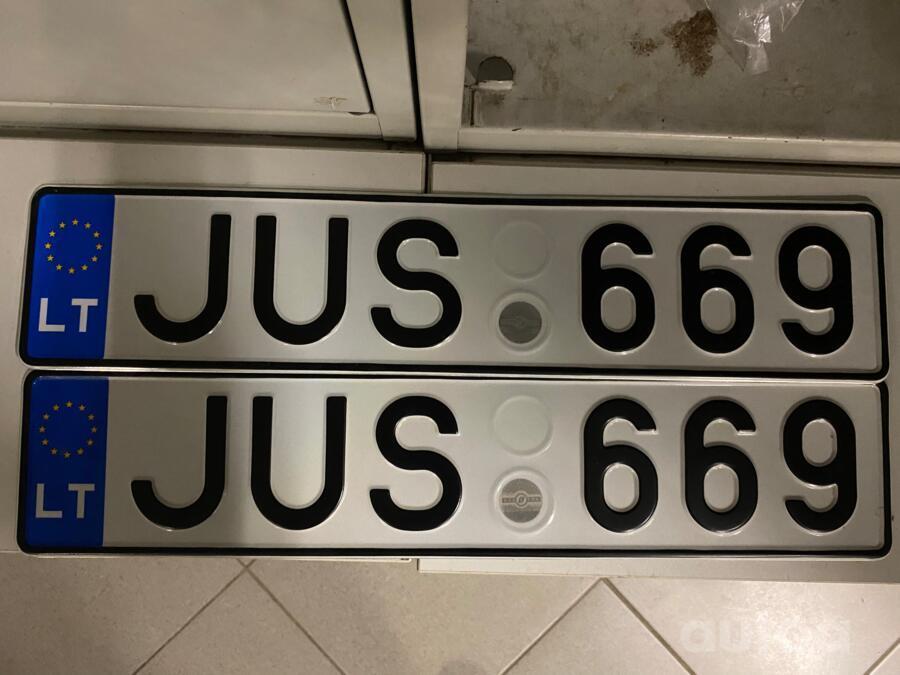 JUS669