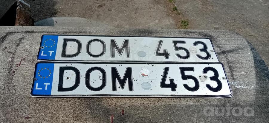 DOM453