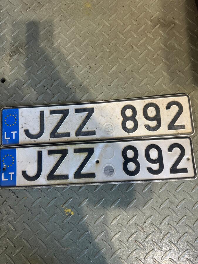 JZZ892