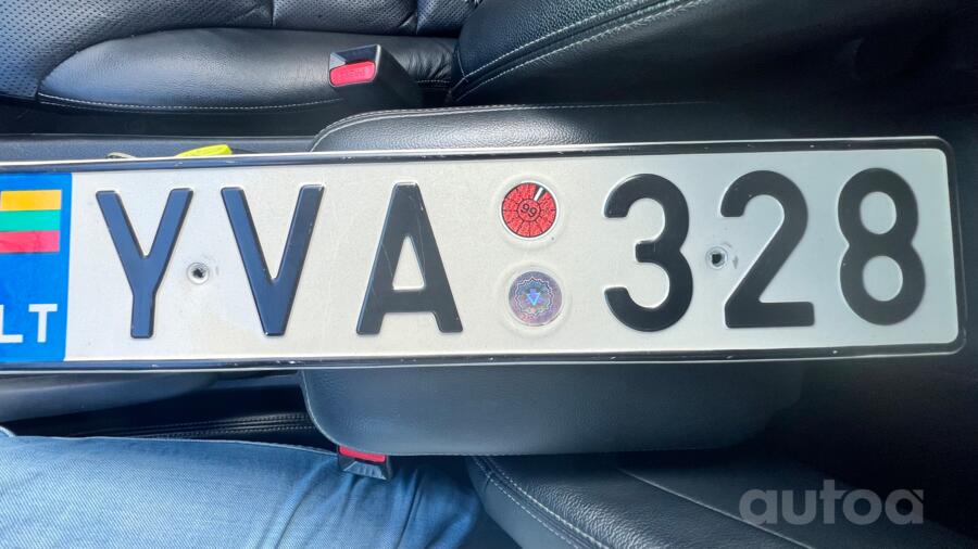 YVA328