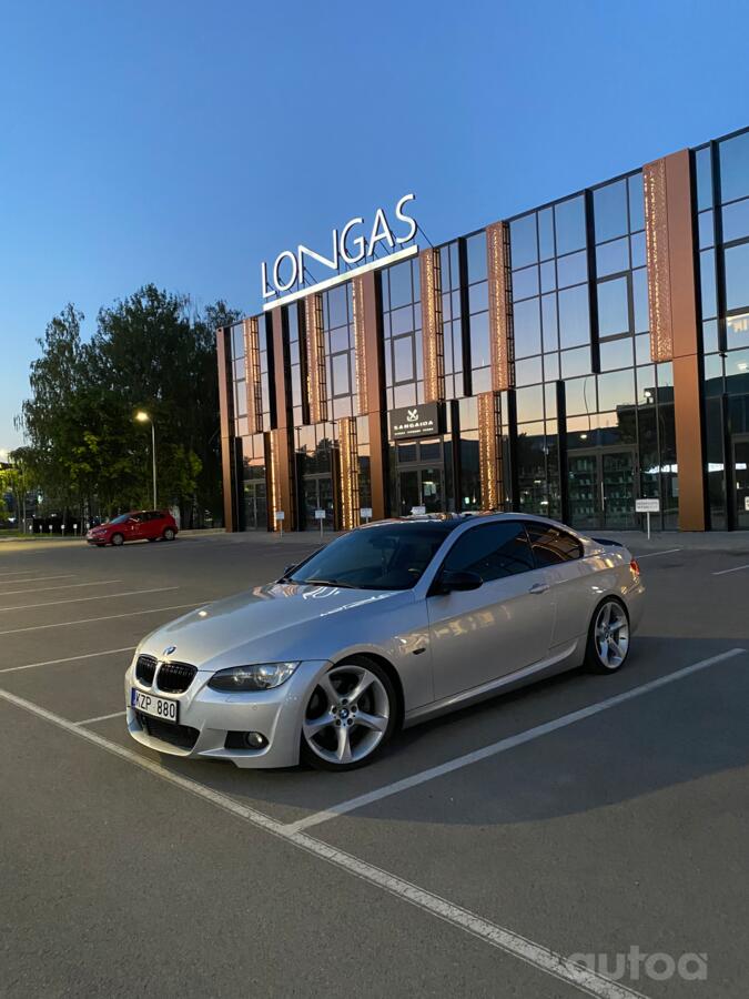BMW, valuveljed