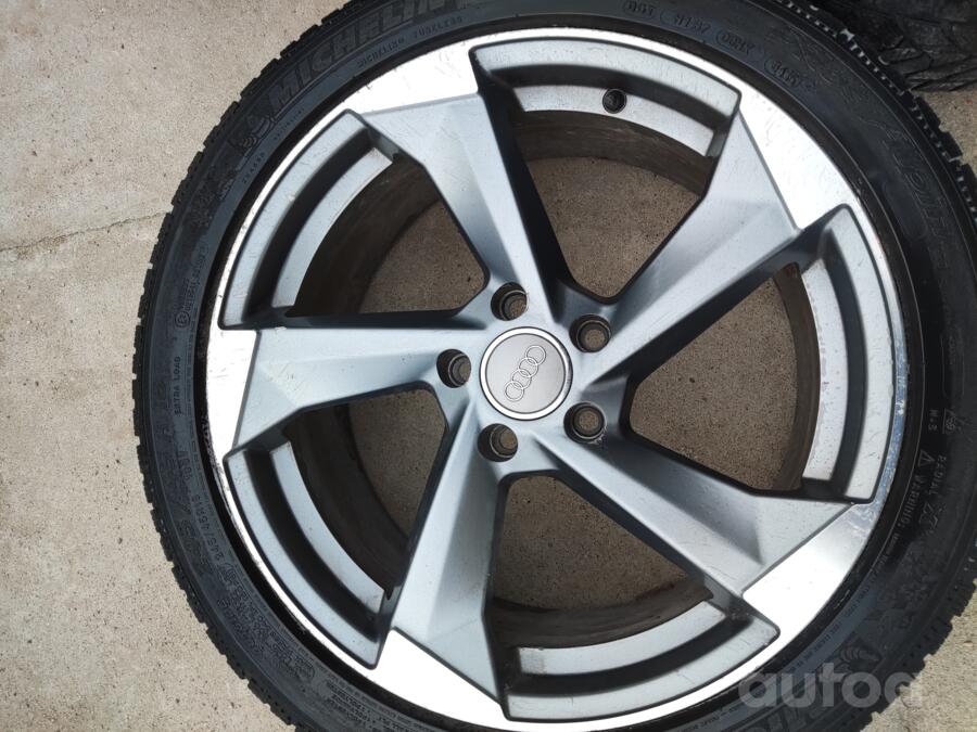 Audi, valuveljed