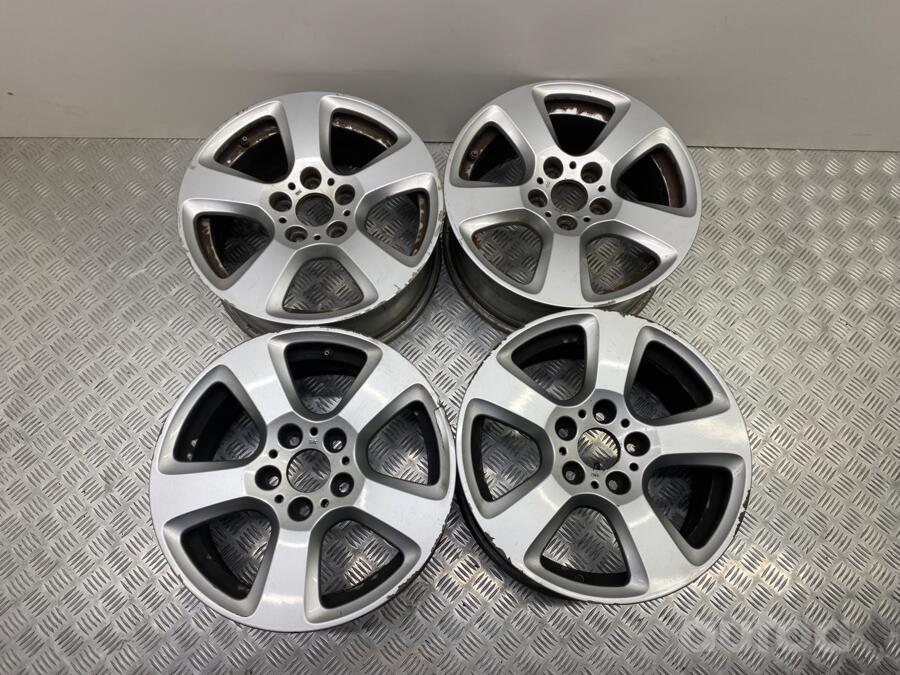 BMW, valuveljed