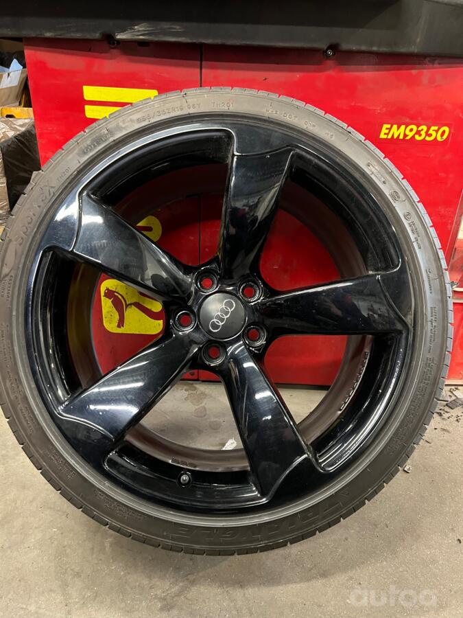 Audi, valuveljed