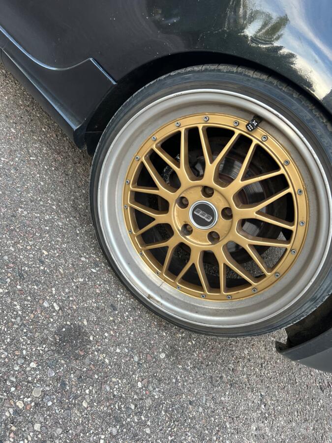 BBS LM, valuveljed