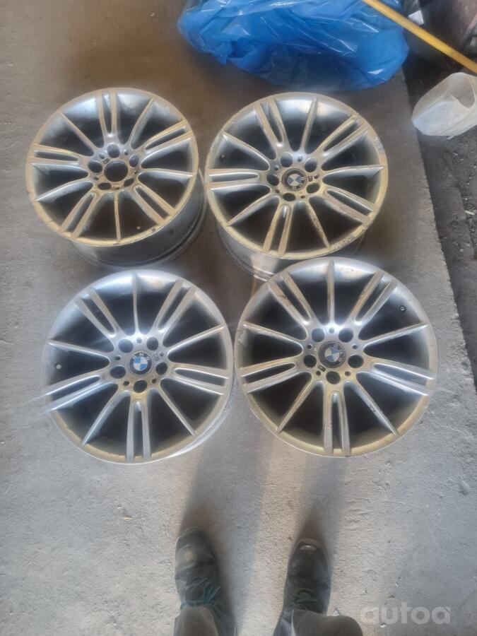 BMW, valuveljed