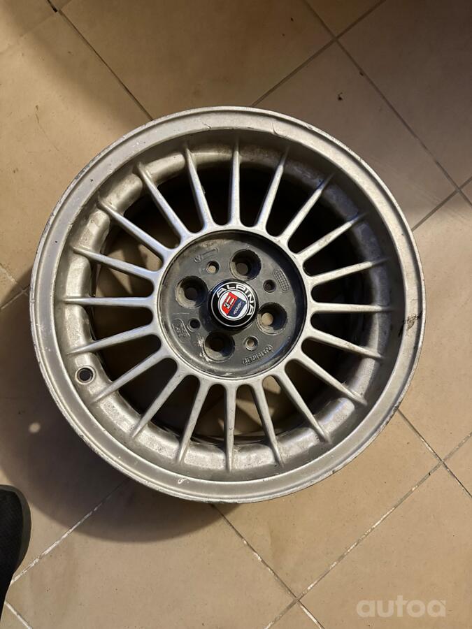 BMW, valuveljed
