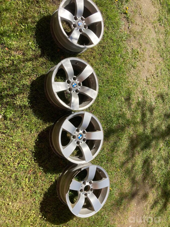 BMW, valuveljed