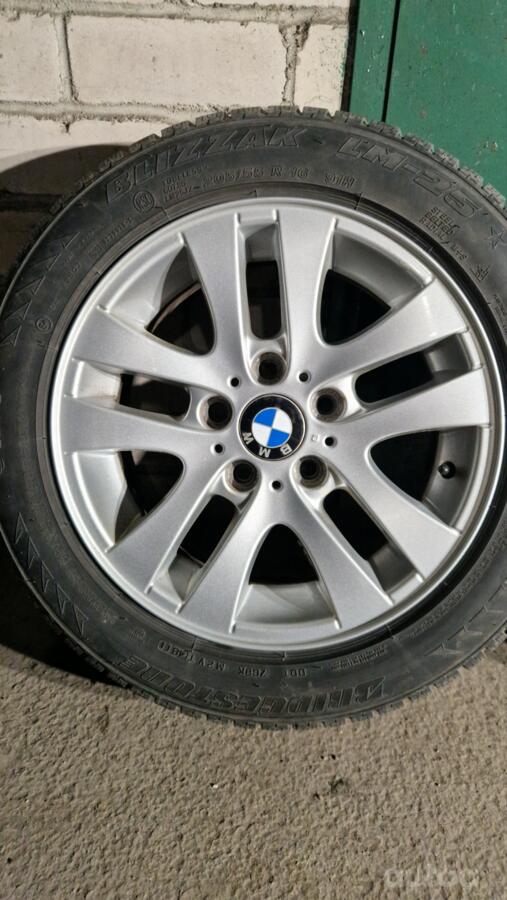 BMW, valuveljed
