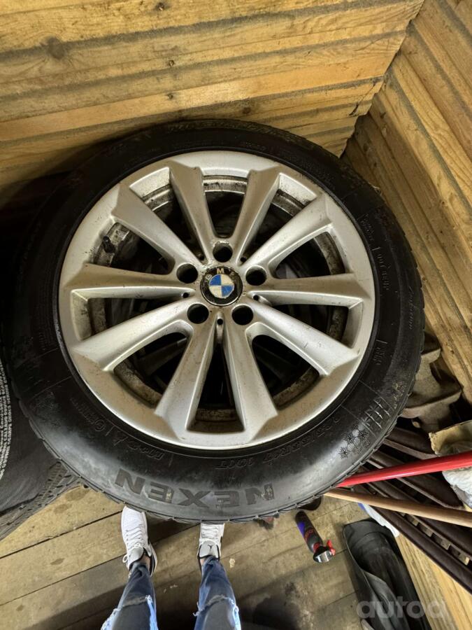 Bmw, valuveljed