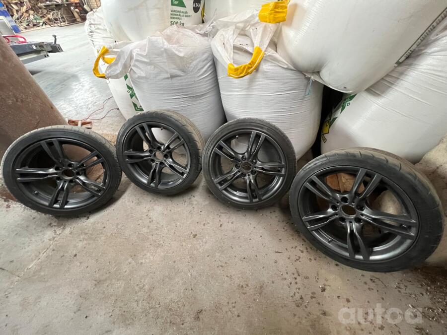 BMW, valuveljed