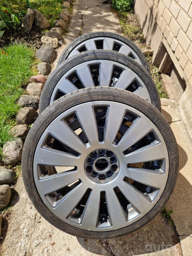 Audi, valuveljed
