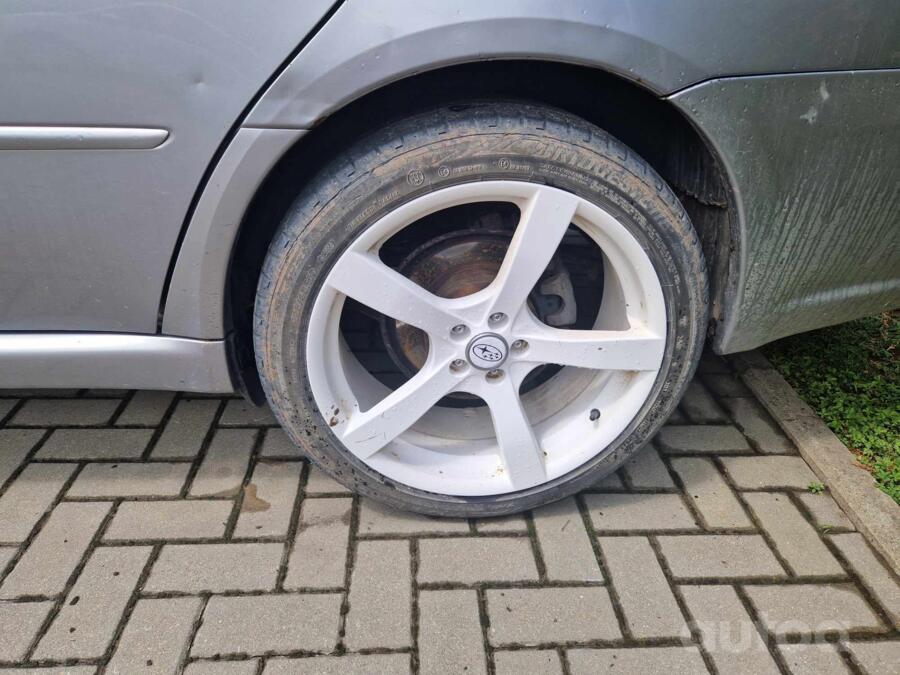 Subaru, valuveljed