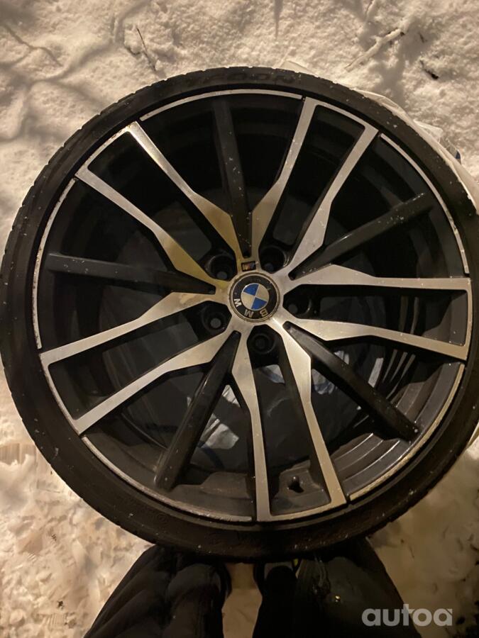 BMW, valuveljed