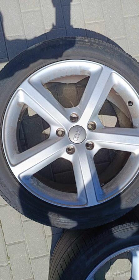 Audi Q7, valuveljed