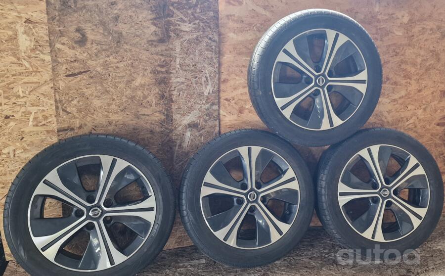 Nissan, valuveljed