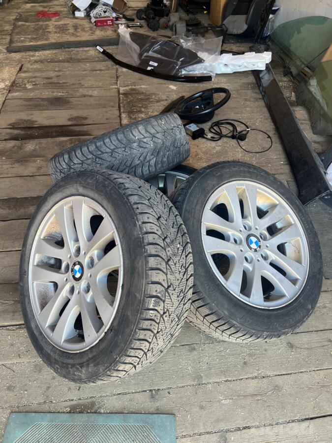 Bmw, valuveljed