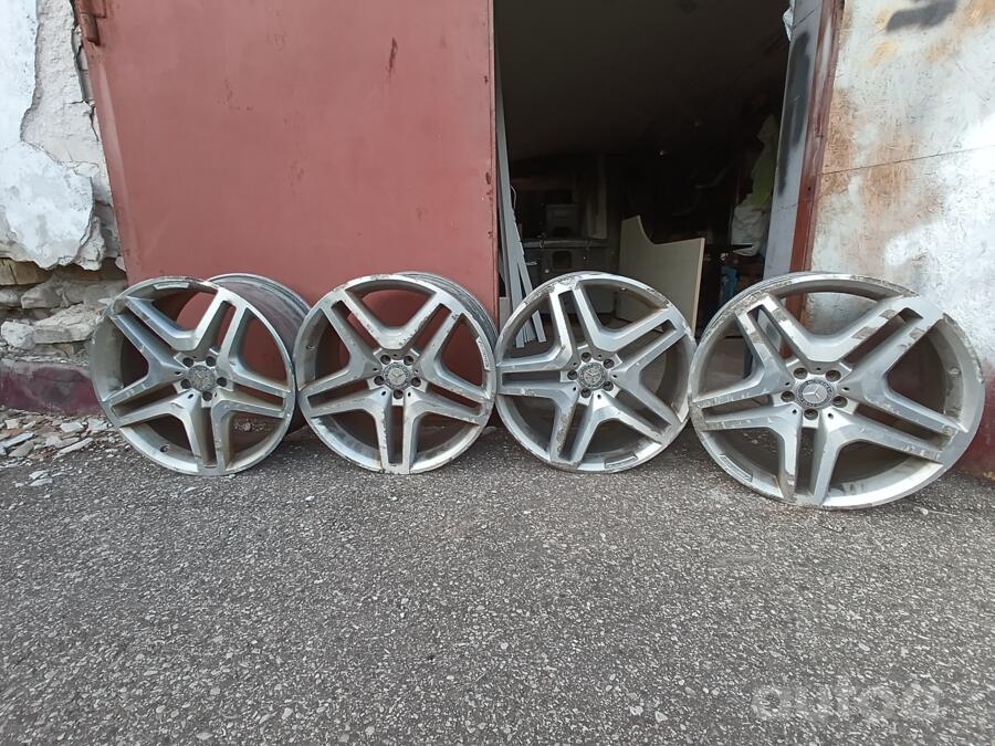 Mercedes, valuveljed