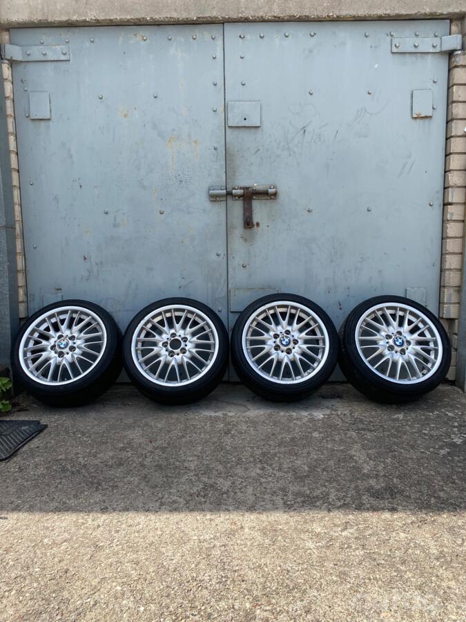 Bmw, valuveljed