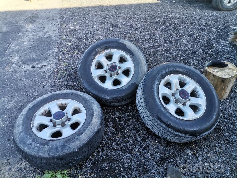 Muu, valuveljed