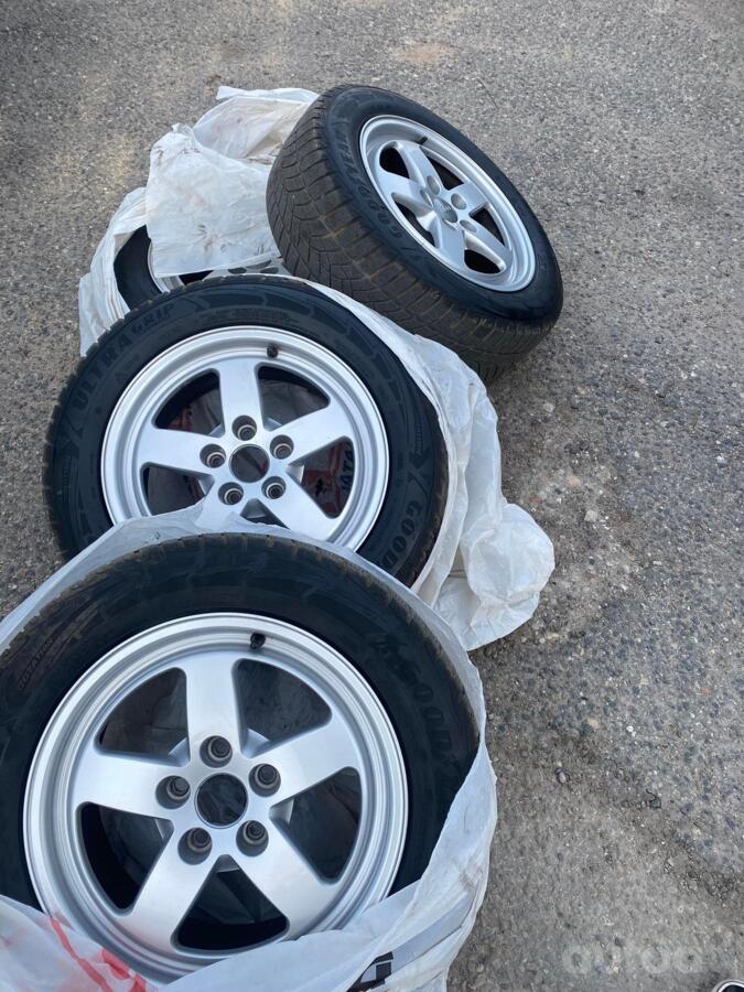 Audi, valuveljed