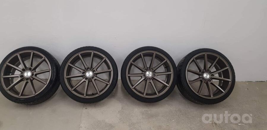 Vossen, valuveljed