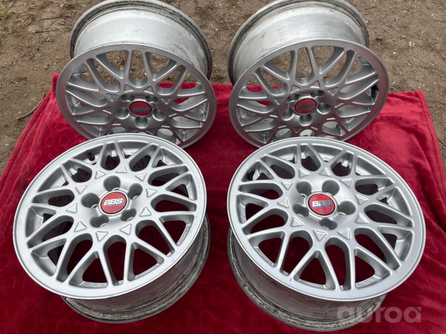 BBS, valuveljed