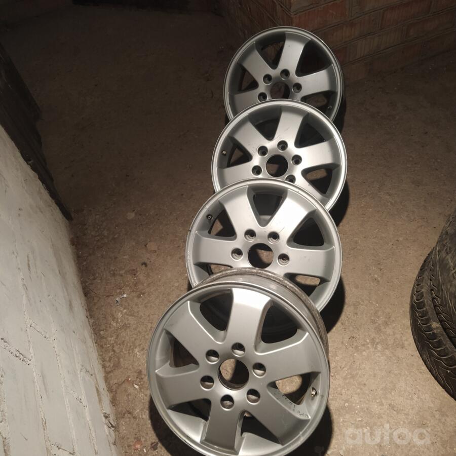 Mercedes, valuveljed